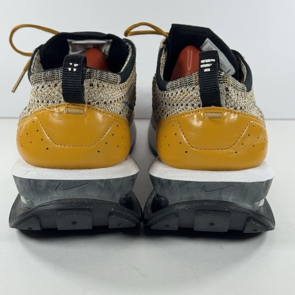 Nike Air Flyknit Racer Elemental Gold Running Shoes FD2764-700 Men's Size 11.5‎